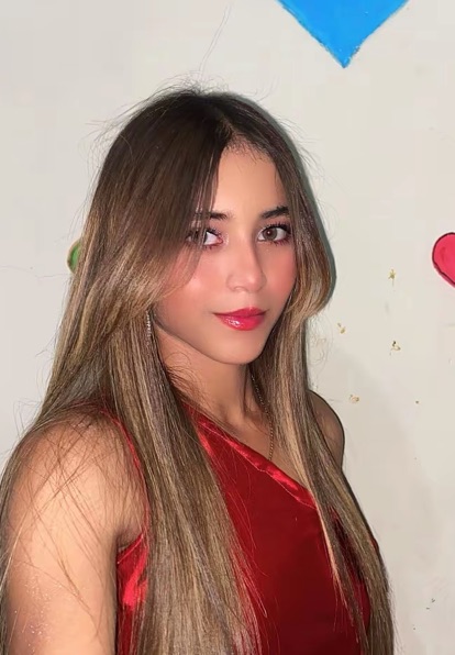 Karla, online and teasing tonight