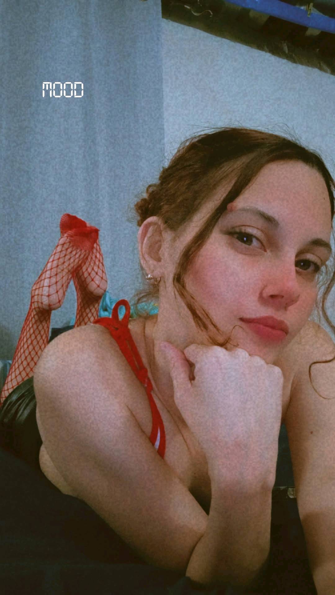 Mood Lady from Mexico — on camera and feeling playful